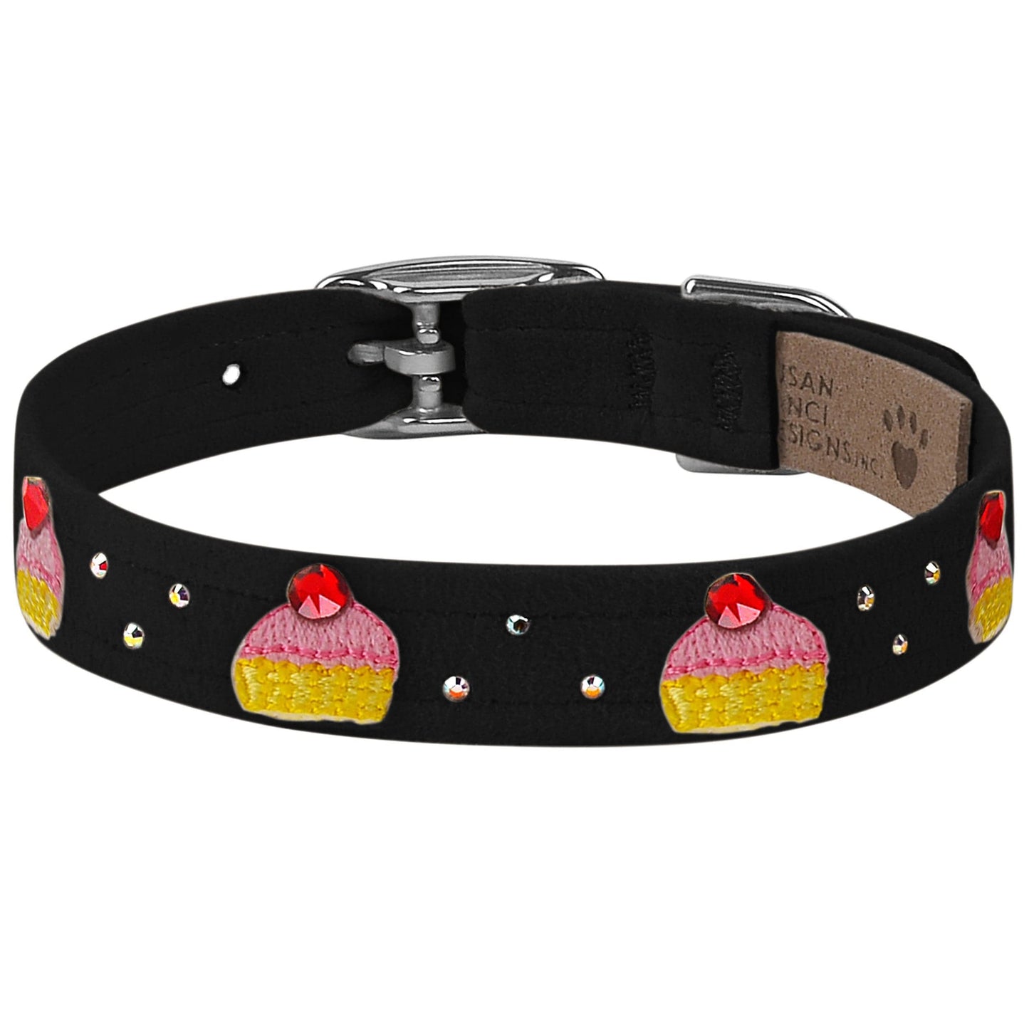 Embroidered Cupcake Collar