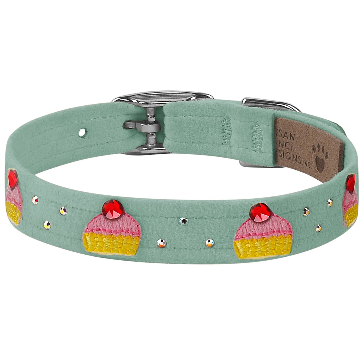 Embroidered Cupcake Collar