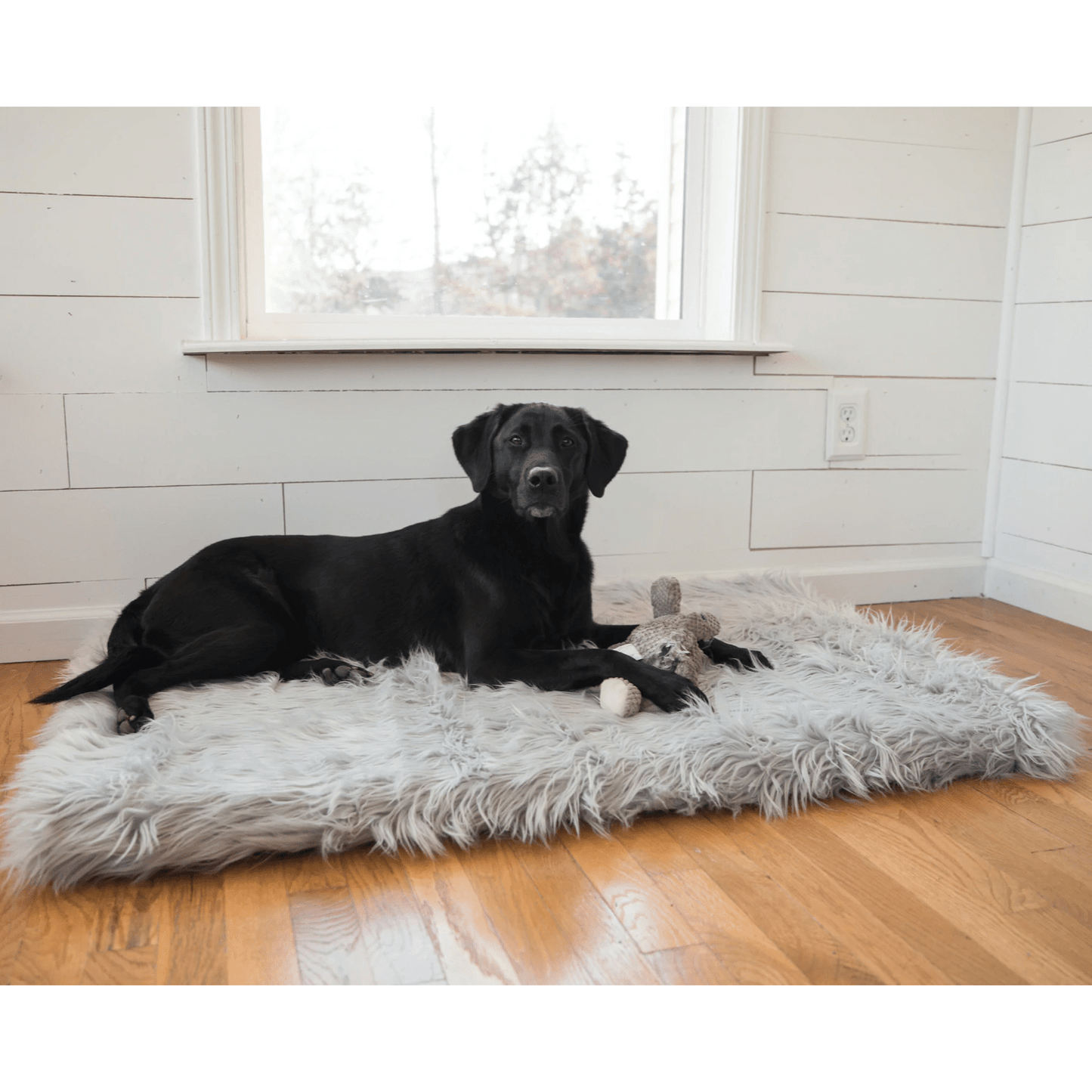 PupRug™ Faux Fur Orthopedic Dog Bed - Rectangle Light Grey